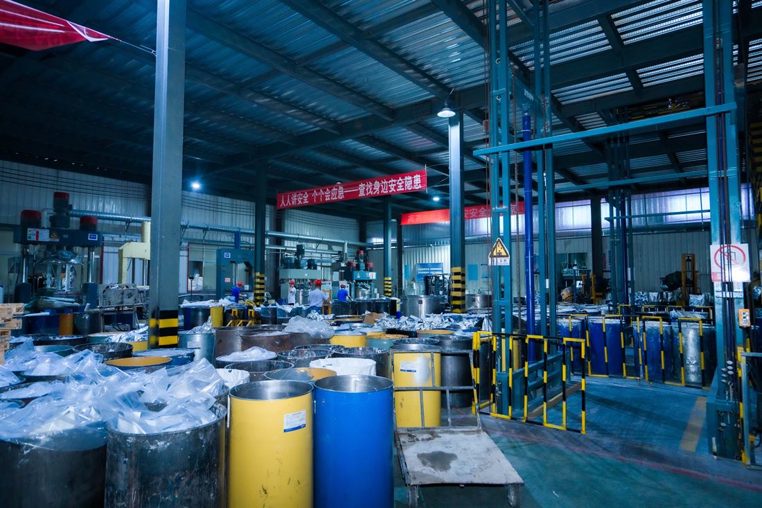 固扬涂料工厂生产与质量管理实景