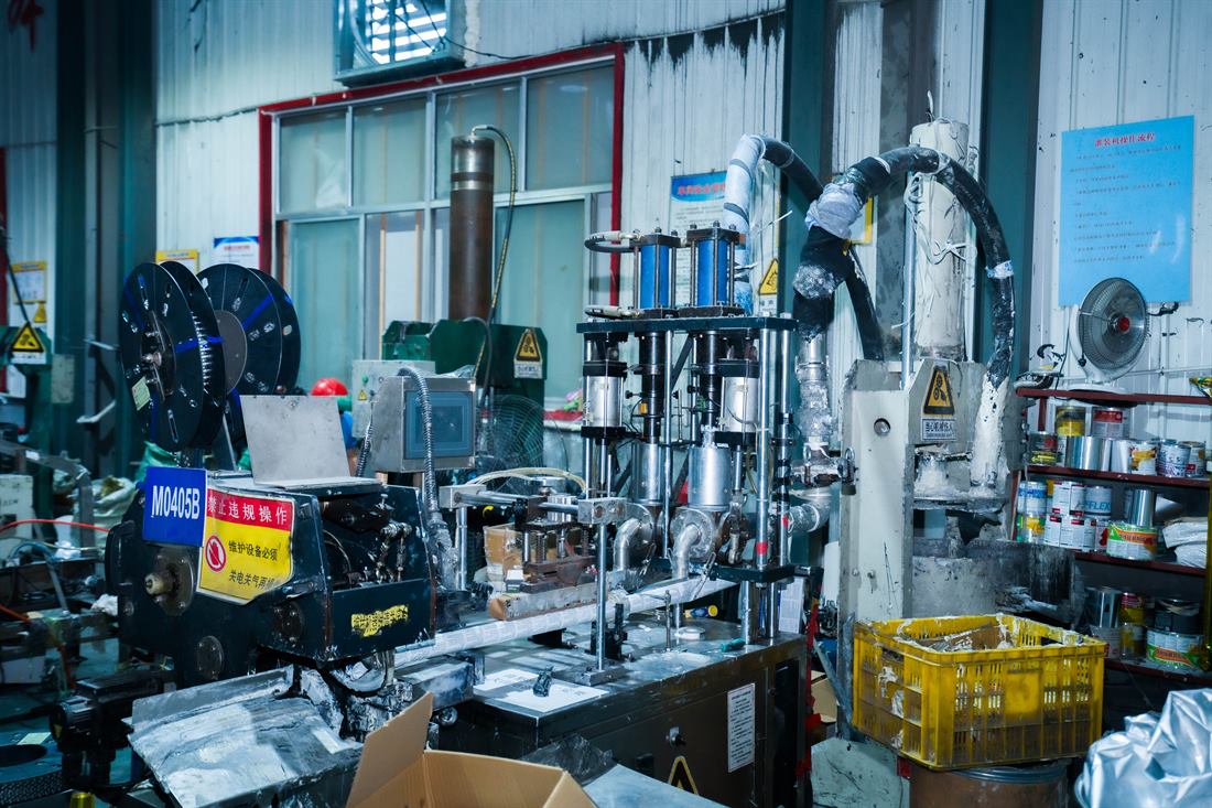 固扬涂料工厂生产与质量管理实景