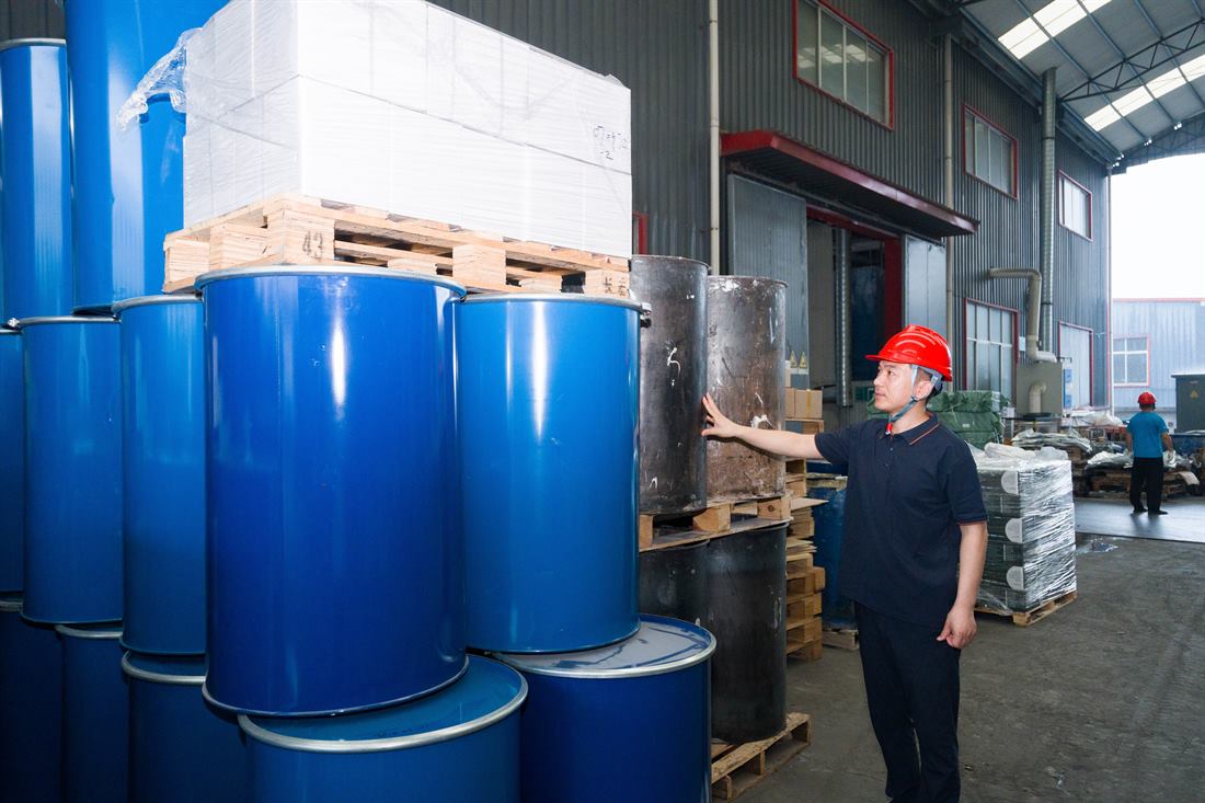 固扬涂料工厂生产与质量管理实景