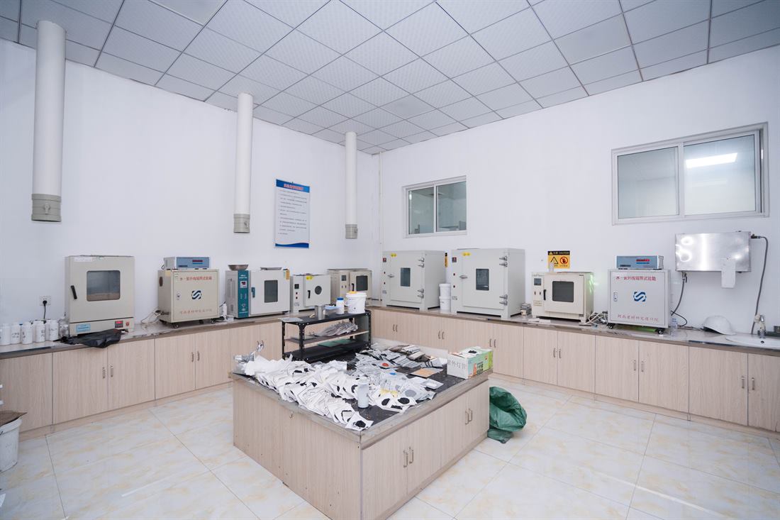 固扬涂料工厂生产与质量管理实景